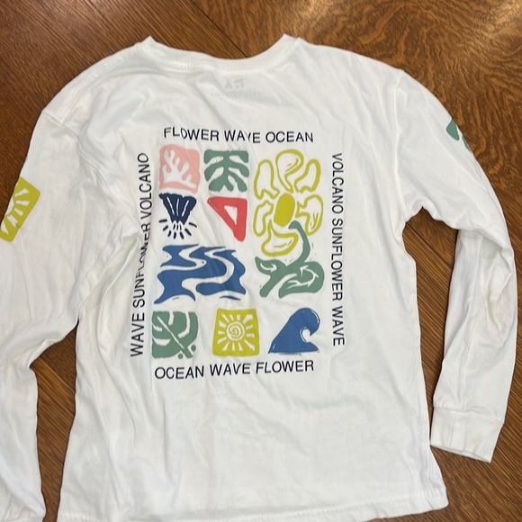 Long sleeve white tee size 10 - new w/o tags - Picture 2 of 3